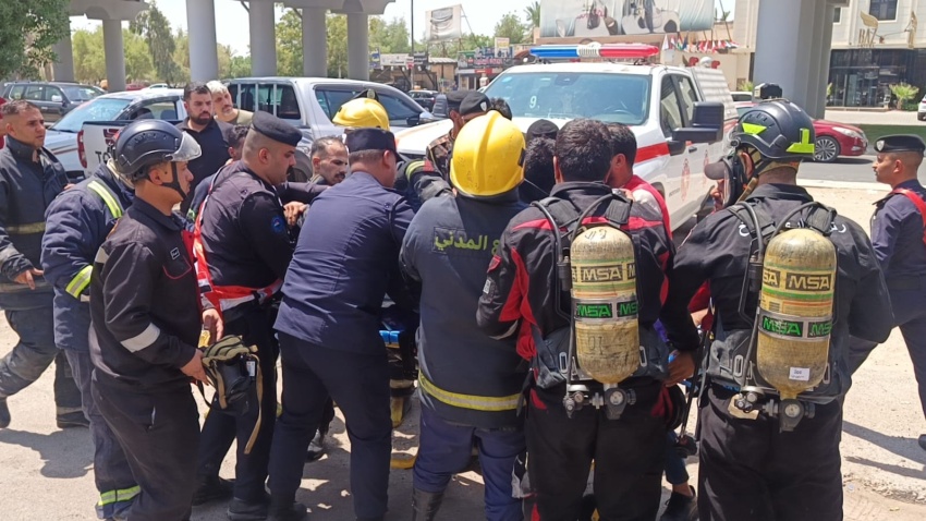 إنقاذ العشرات وإخماد حريق في بناية تجارية وسط العاصمة بغداد - إنقاذ العشرات وإخماد حريق في بناية تجارية وسط العاصمة بغداد - إنقاذ العشرات وإخماد حريق في بناية تجارية وسط العاصمة بغداد - إنقاذ العشرات وإخماد حريق في بناية تجارية وسط العاصمة بغداد - إنقاذ العشرات وإخماد حريق في بناية تجارية وسط العاصمة بغداد - Dozens Rescued and Fire Extinguished in a Commercial Building in Central Baghdad - Dozens Rescued and Fire Extinguished in a Commercial Building in Central Baghdad