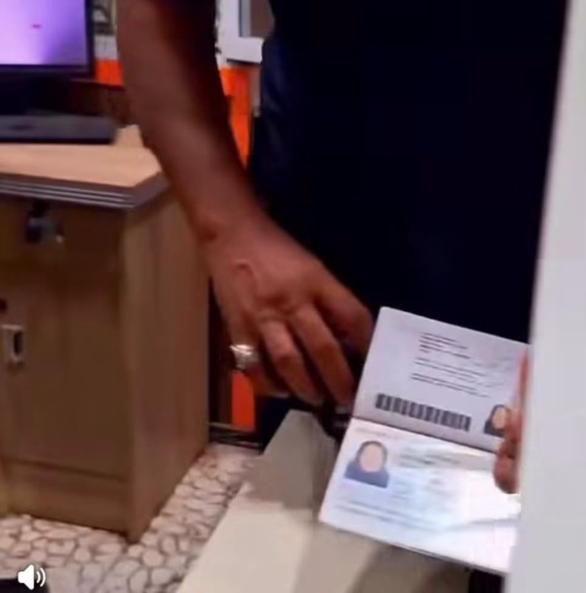 وزارة الداخلية تفتح تحقيقاً في تجاوزات إدارية بأحد المنافذ الحدودية - وزارة الداخلية تفتح تحقيقاً في تجاوزات إدارية بأحد المنافذ الحدودية - وزارة الداخلية تفتح تحقيقاً في تجاوزات إدارية بأحد المنافذ الحدودية - وزارة الداخلية تفتح تحقيقاً في تجاوزات إدارية بأحد المنافذ الحدودية - وزارة الداخلية تفتح تحقيقاً في تجاوزات إدارية بأحد المنافذ الحدودية - Ministry of Interior Launches Investigation into Administrative Violations at a Border Crossing - Ministry of Interior Launches Investigation into Administrative Violations at a Border Crossing