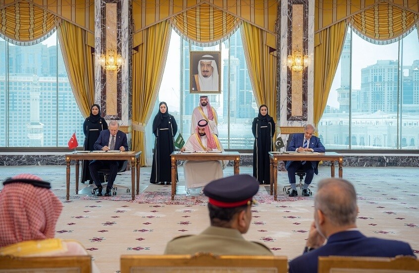 تركيا تعلن عن تحالف ثلاثي جديد للحماية الإقليمية مشابه لهيكلية حلف الناتو - تركيا تعلن عن تحالف ثلاثي جديد للحماية الإقليمية مشابه لهيكلية حلف الناتو - تركيا تعلن عن تحالف ثلاثي جديد للحماية الإقليمية مشابه لهيكلية حلف الناتو - تركيا تعلن عن تحالف ثلاثي جديد للحماية الإقليمية مشابه لهيكلية حلف الناتو - تركيا تعلن عن تحالف ثلاثي جديد للحماية الإقليمية مشابه لهيكلية حلف الناتو - Turkey Announces a New Trilateral Regional Protection Alliance Similar to the NATO Framework - Turkey Announces a New Trilateral Regional Protection Alliance Similar to the NATO Framework