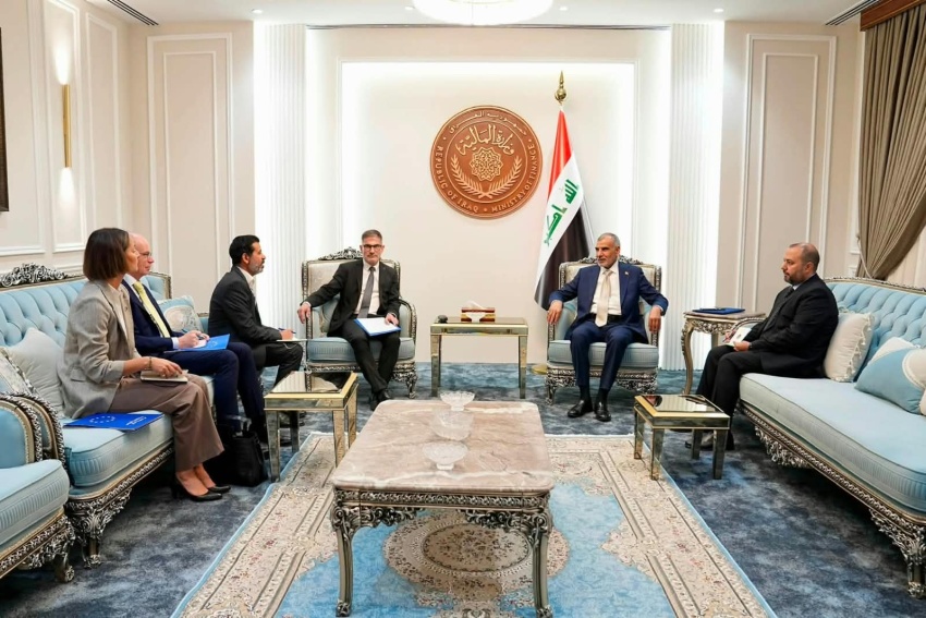 وزارة المالية تعلن تضمين الموازنة المقبلة مسارات إصلاحية لتعزيز الإيرادات غير النفطية - وزارة المالية تعلن تضمين الموازنة المقبلة مسارات إصلاحية لتعزيز الإيرادات غير النفطية - وزارة المالية تعلن تضمين الموازنة المقبلة مسارات إصلاحية لتعزيز الإيرادات غير النفطية - وزارة المالية تعلن تضمين الموازنة المقبلة مسارات إصلاحية لتعزيز الإيرادات غير النفطية - وزارة المالية تعلن تضمين الموازنة المقبلة مسارات إصلاحية لتعزيز الإيرادات غير النفطية - Ministry of Finance Announces Upcoming Budget Will Include Reform Measures to Boost Non-Oil Revenues - Ministry of Finance Announces Upcoming Budget Will Include Reform Measures to Boost Non-Oil Revenues
