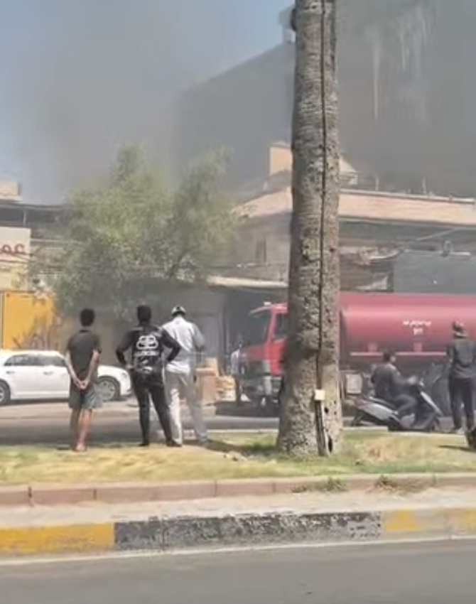 فرق الدفاع المدني تخمد حريقاً في بناية بمنطقة العلاوي دون إصابات - فرق الدفاع المدني تخمد حريقاً في بناية بمنطقة العلاوي دون إصابات - فرق الدفاع المدني تخمد حريقاً في بناية بمنطقة العلاوي دون إصابات - فرق الدفاع المدني تخمد حريقاً في بناية بمنطقة العلاوي دون إصابات - فرق الدفاع المدني تخمد حريقاً في بناية بمنطقة العلاوي دون إصابات - Civil Defense Extinguishes Fire in Central Baghdad Building with No Casualties - Civil Defense Extinguishes Fire in Central Baghdad Building with No Casualties