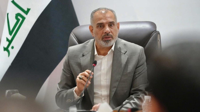 تحذيرات نيابية من تداعيات حظر الطيران الإيراني والتلويح بعقد جلسة طارئة - مجلس النواب - الطيران الإيراني - عدنان فيحان - العقوبات الأمريكية - Parliament - Iranian Aviation