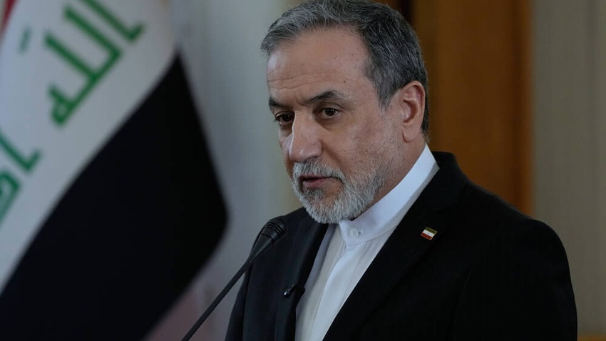 وزير الخارجية الإيراني يتسلم الرد الأمريكي على خطة الأيام السبعة عبر وساطة قطرية - عباس عراقجي - الدوحة - خطة الأيام السبعة - المفاوضات الإيرانية - Abbas Araghchi - Doha