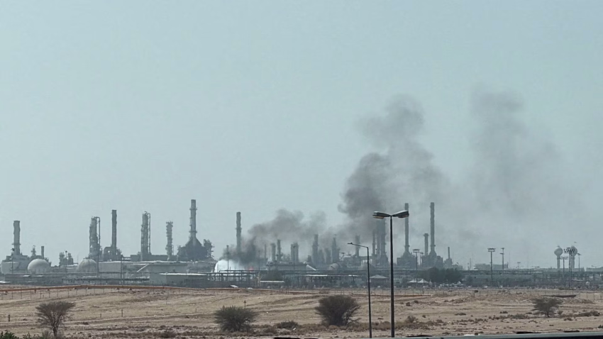 استهداف منشأة نفطية في محيط العاصمة السعودية الرياض - السعودية - منشأة نفطية - الرياض - هجوم مسلح - Saudi Arabia - Oil Facility