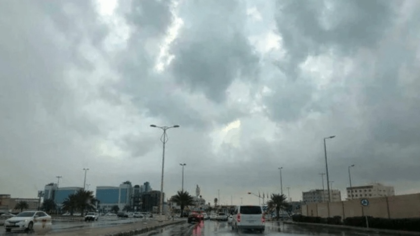 هيئة الأنواء الجوية تعلن تفاصيل الحالة الجوية وتوقعات بتساقط أمطار رعدية وانخفاض تدريجي في درجات الحرارة - الأنواء الجوية - تقلبات الطقس - أمطار رعدية - درجات الحرارة - Meteorology