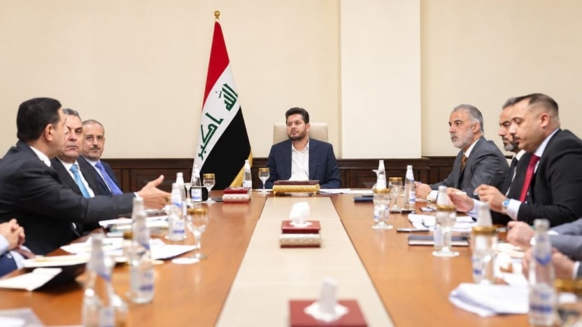 المجلس الوزاري لشؤون الخدمات يوجه بإعادة ترتيب أولويات المشاريع وتسريع إنجازها - المجلس الوزاري للخدمات - مشاريع خدمية - الحكومة العراقية - تطوير الخدمات - Services Council