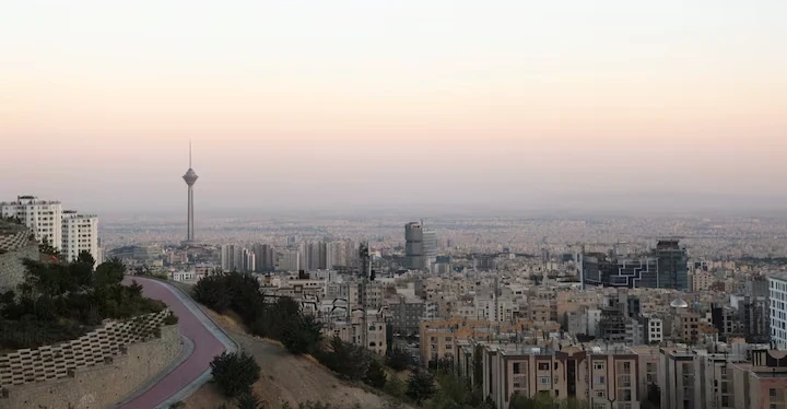 مساعٍ دبلوماسية قطرية جديدة لتفعيل خيار التفاوض بين واشنطن وطهران - الوساطة القطرية - العلاقات الأمريكية الإيرانية - مفاوضات - دبلوماسية - Qatari Mediation